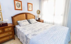 Alfonso Reyes Apartment - Malaga Harbour